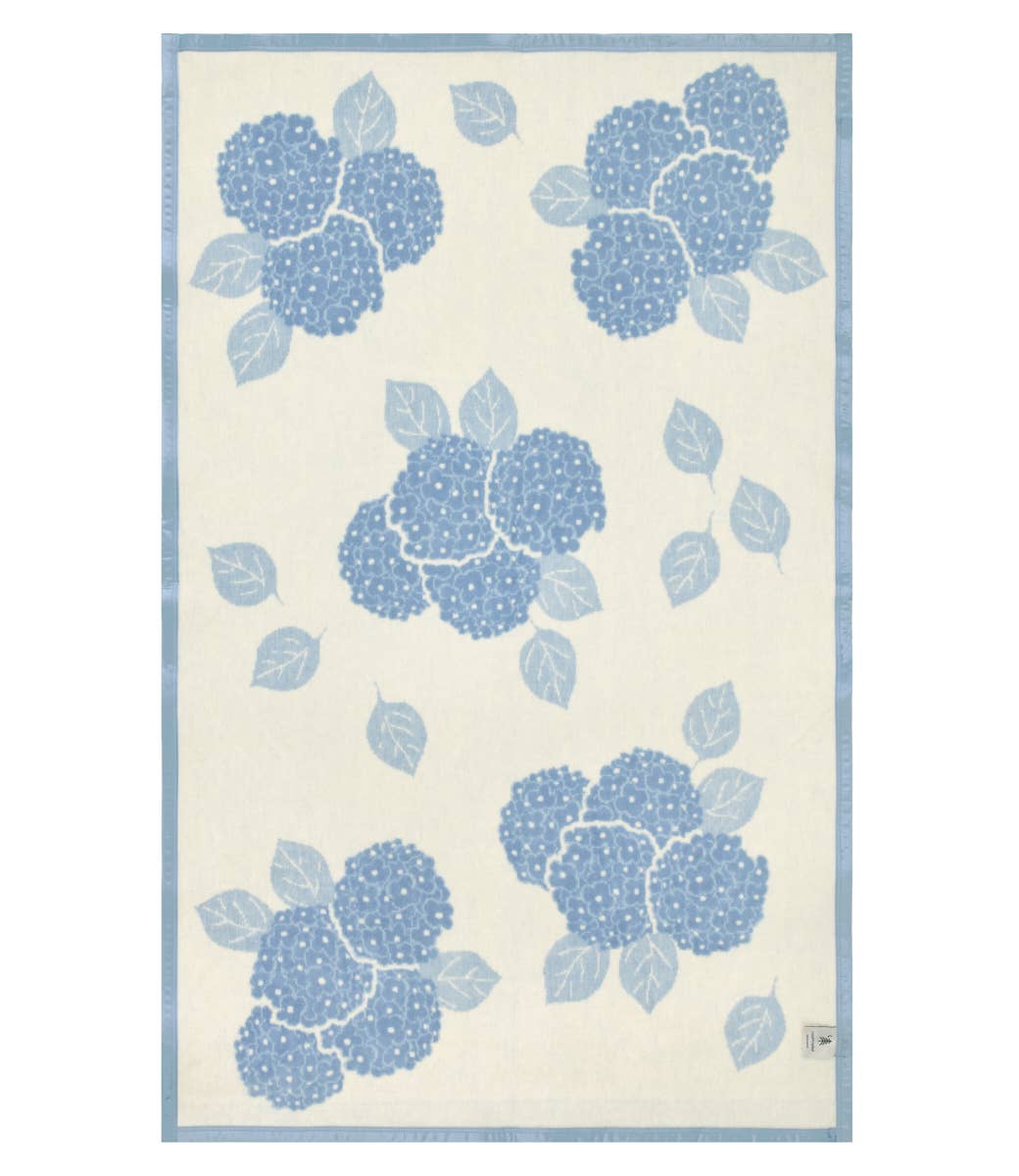 Hydrangeas Bluebell Blanket