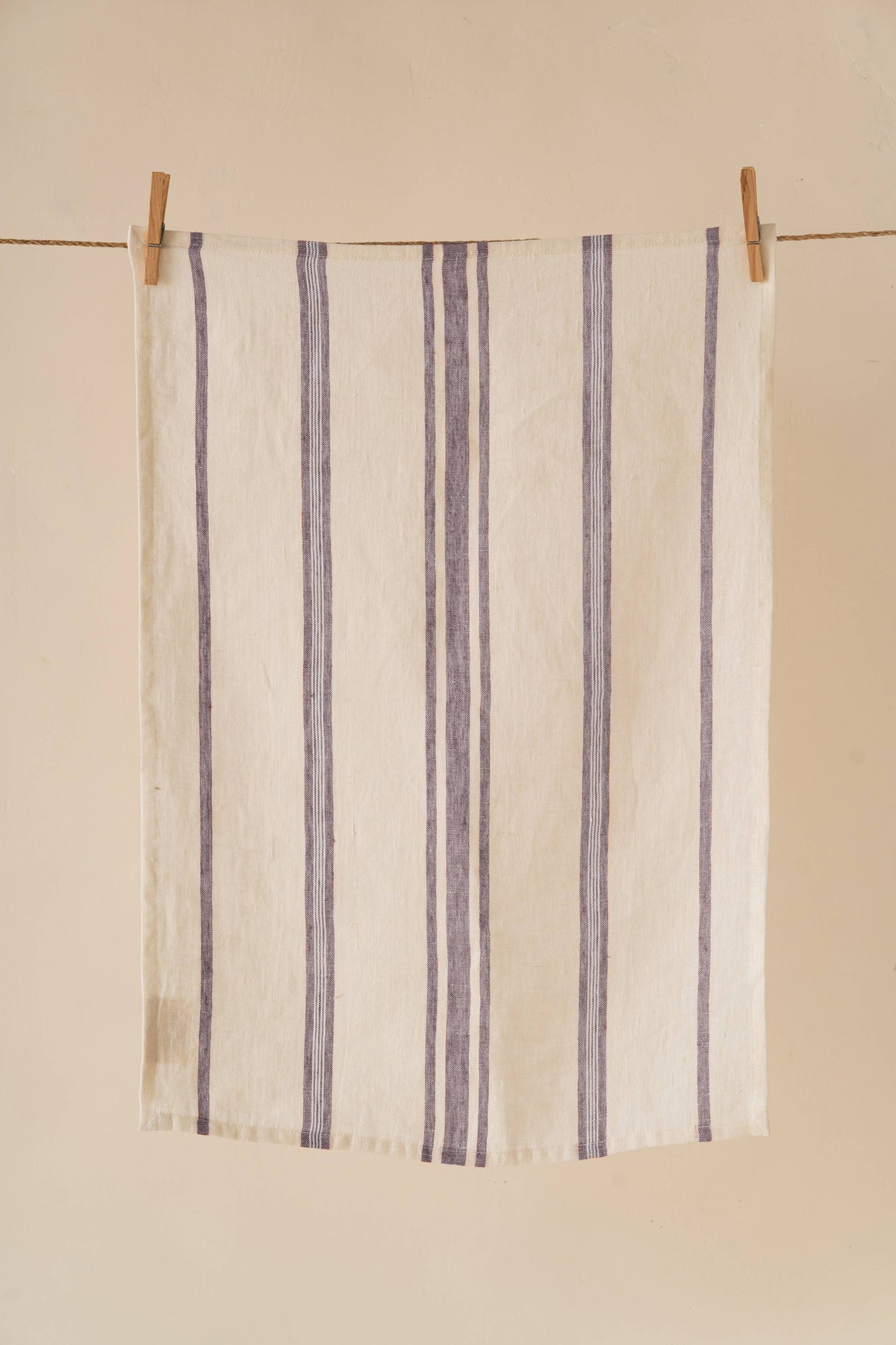 Yarn Dyed Denise Linen Kitchen Towel – Kitchen Essential