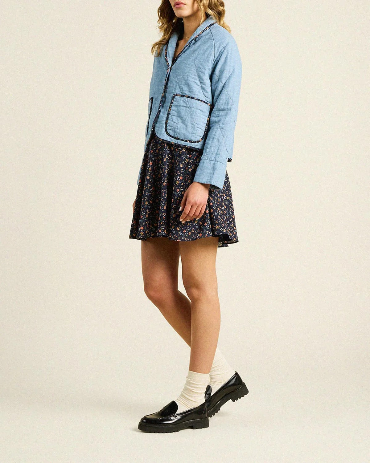 quilt light blue jacket with large front pockets