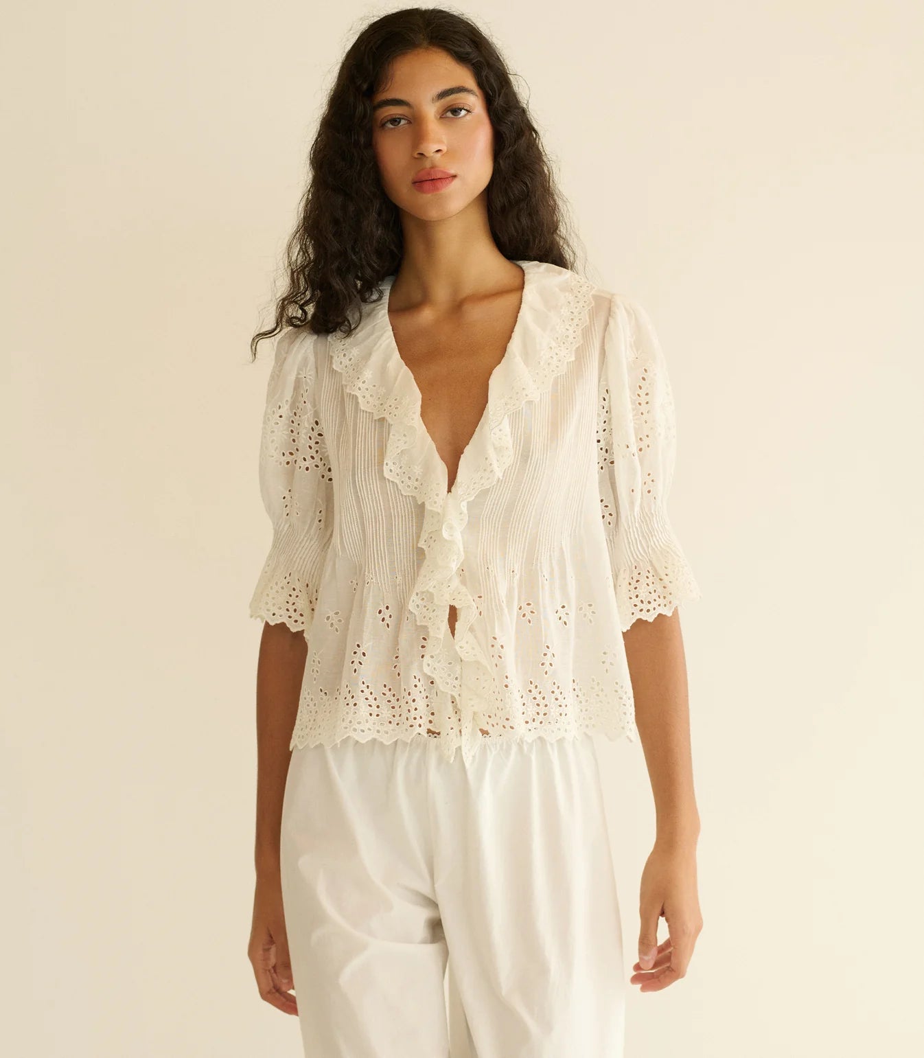 Doen Henri Top in Salt Eyelet
