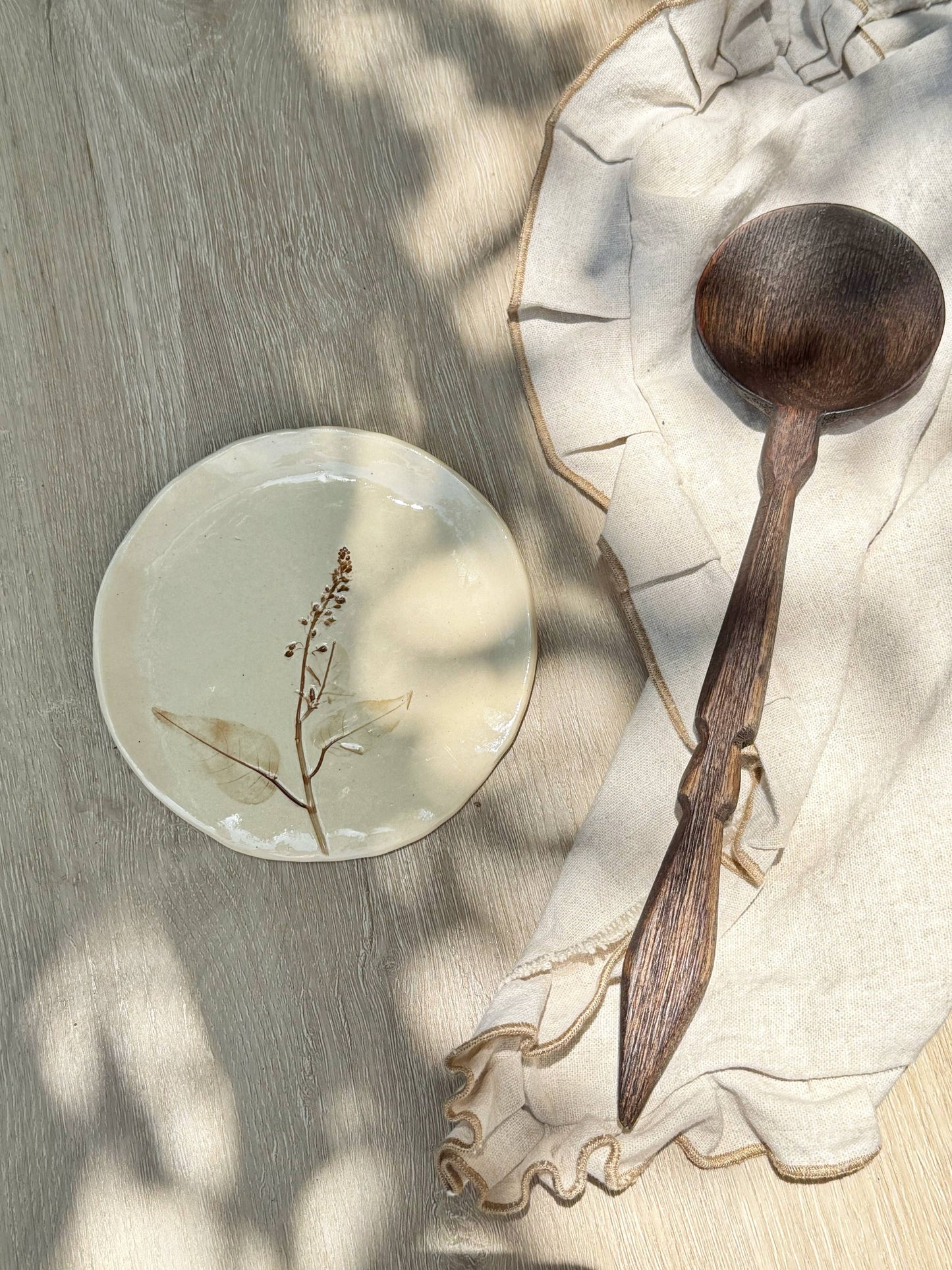 Hand-Painted Floral Spoon Rest, Brown