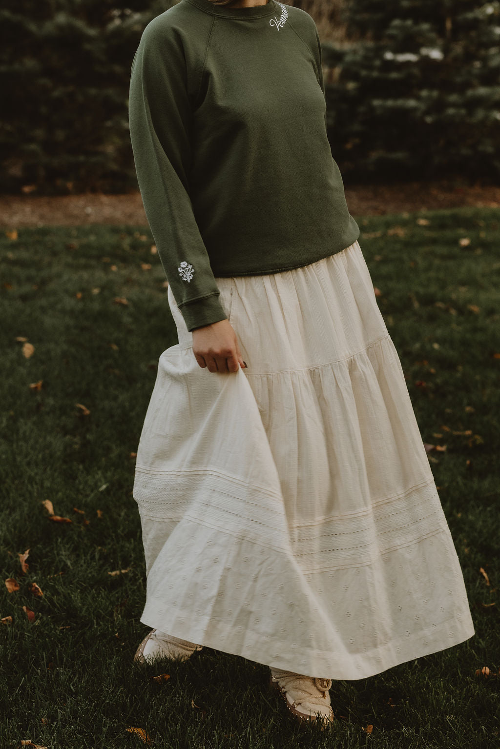 Vermont Embroidered Sweatshirt Green with Floral Embroidered Sleeve