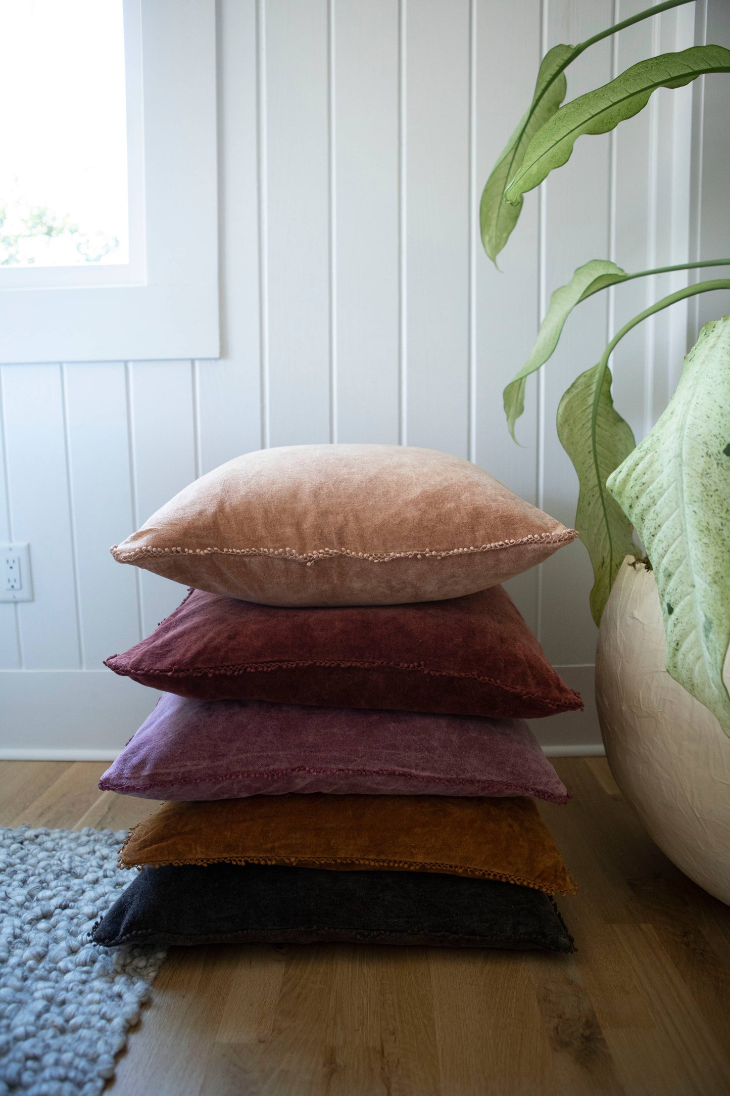 Pine Velvet Pillow With Poms - 22"x22