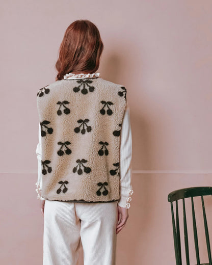 Emile et Ida Cherry Sleeveless Jacket