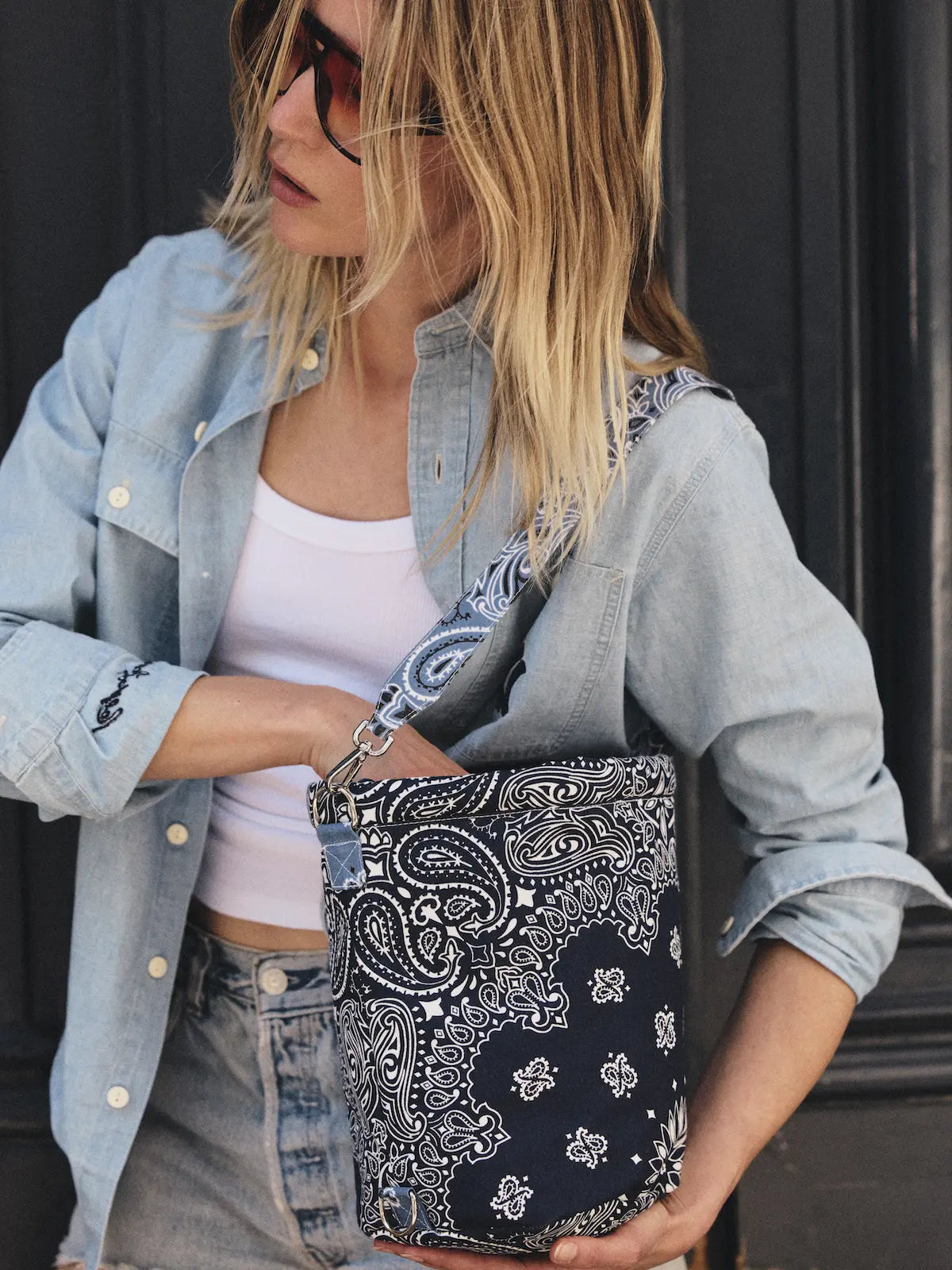 Seau Bag - Navy / Chambray