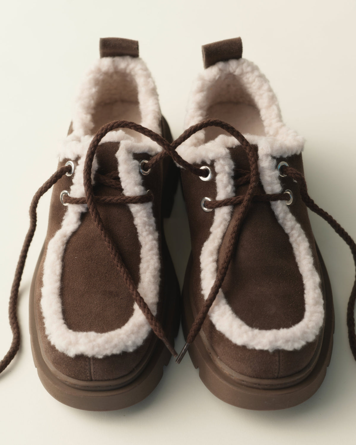 Mocaebee Curly Shoe in Brown
