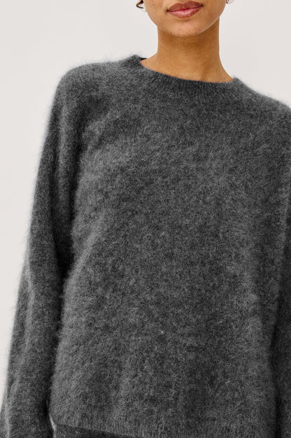 Joel sweater