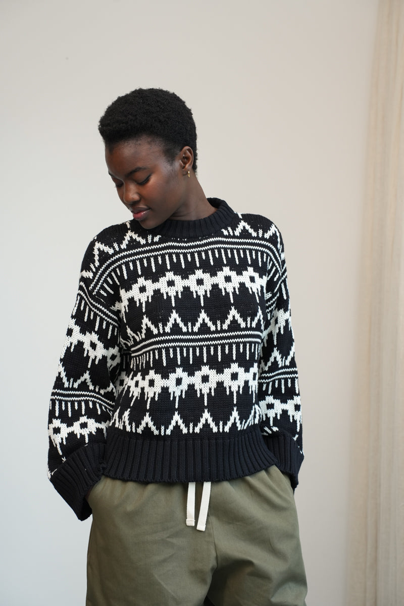 Leo-Sue Organic Cotton Knitted Jumper in Black Fairisle