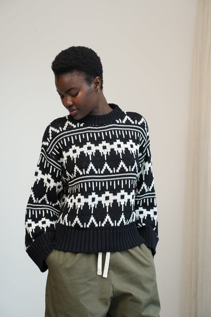 Leo-Sue Organic Cotton Knitted Jumper in Black Fairisle