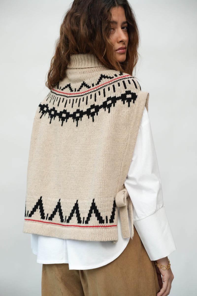 Kanon-Sue Recycled Wool Knitted Vest in Cream Marl Fairisle