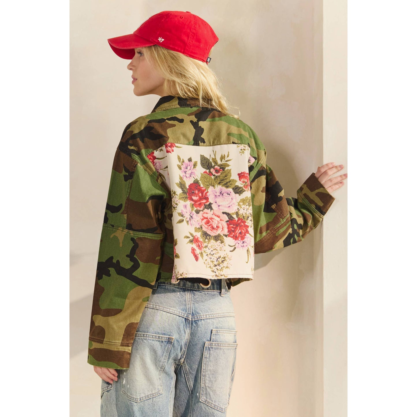 Cropped Camo Floral Patch Lightweight Jacket Top