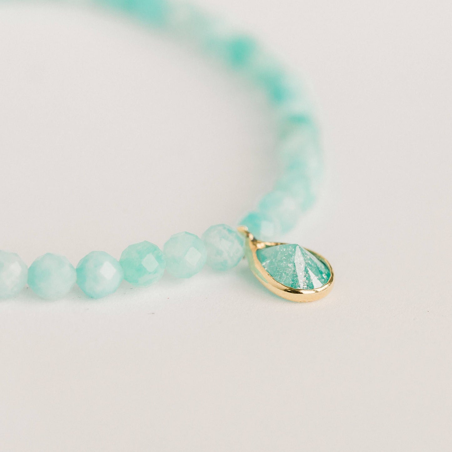 Posh Mini Beaded Bracelet Amazonite
