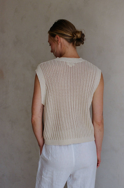 Cotton Sweater Crew Neck Buttondown Vest