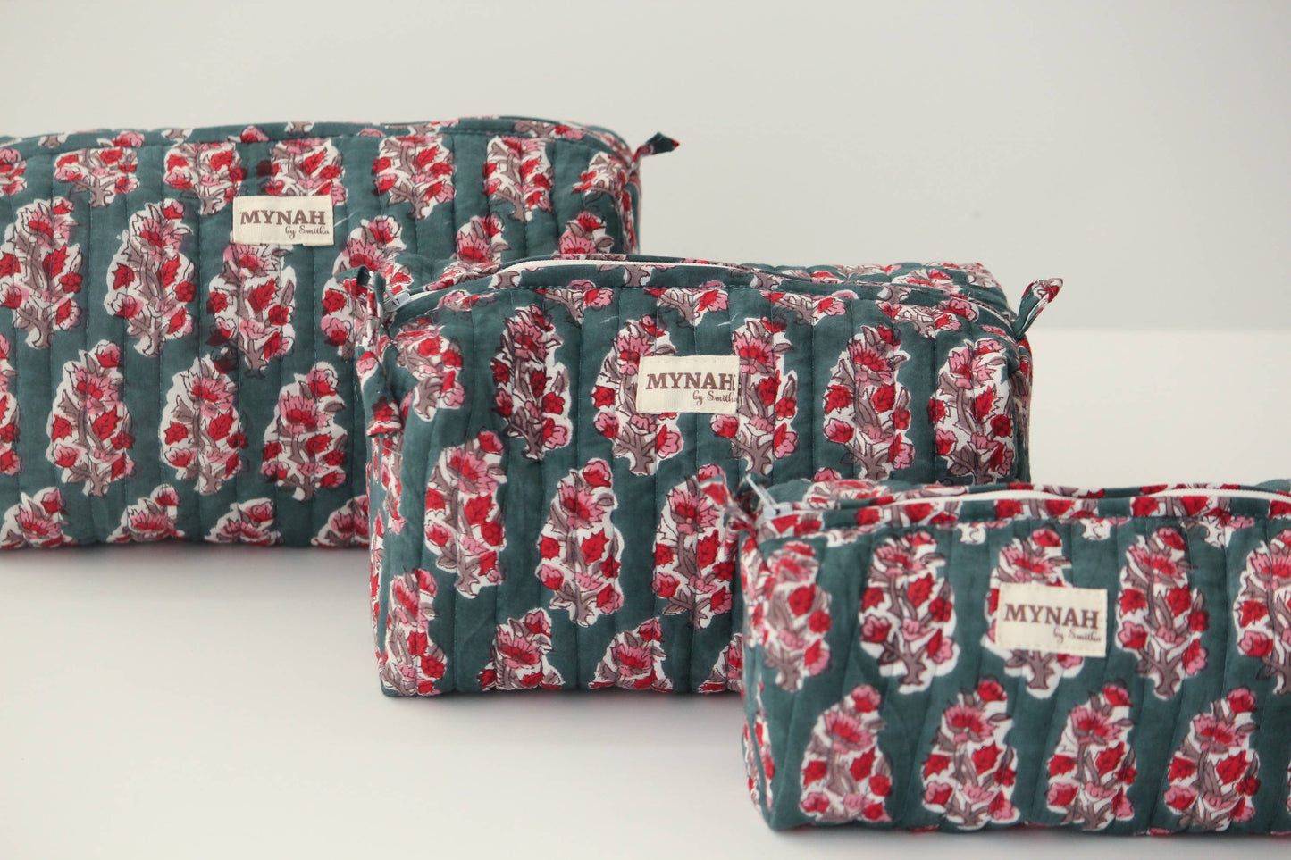 Emerald motif print travel/make up/organizer/bag-Set of 3
