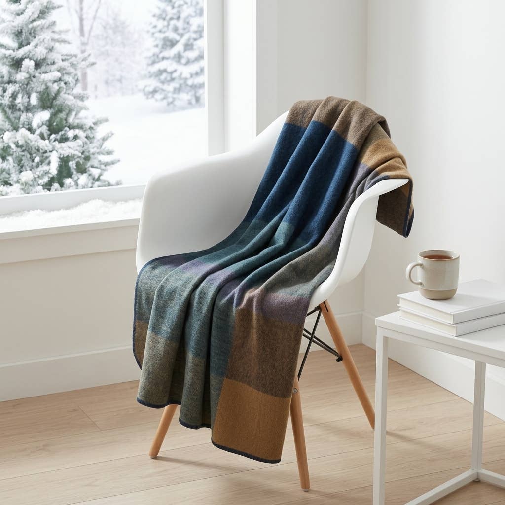 Alpaca Throw Blanket - Iridescent