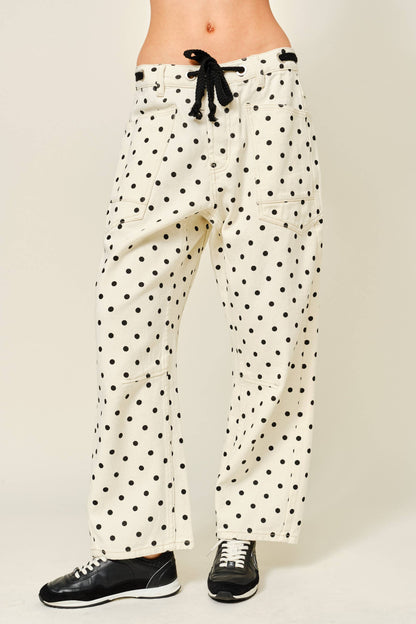 DOT BARREL DENIM PANTS WITH EYELET WAIST