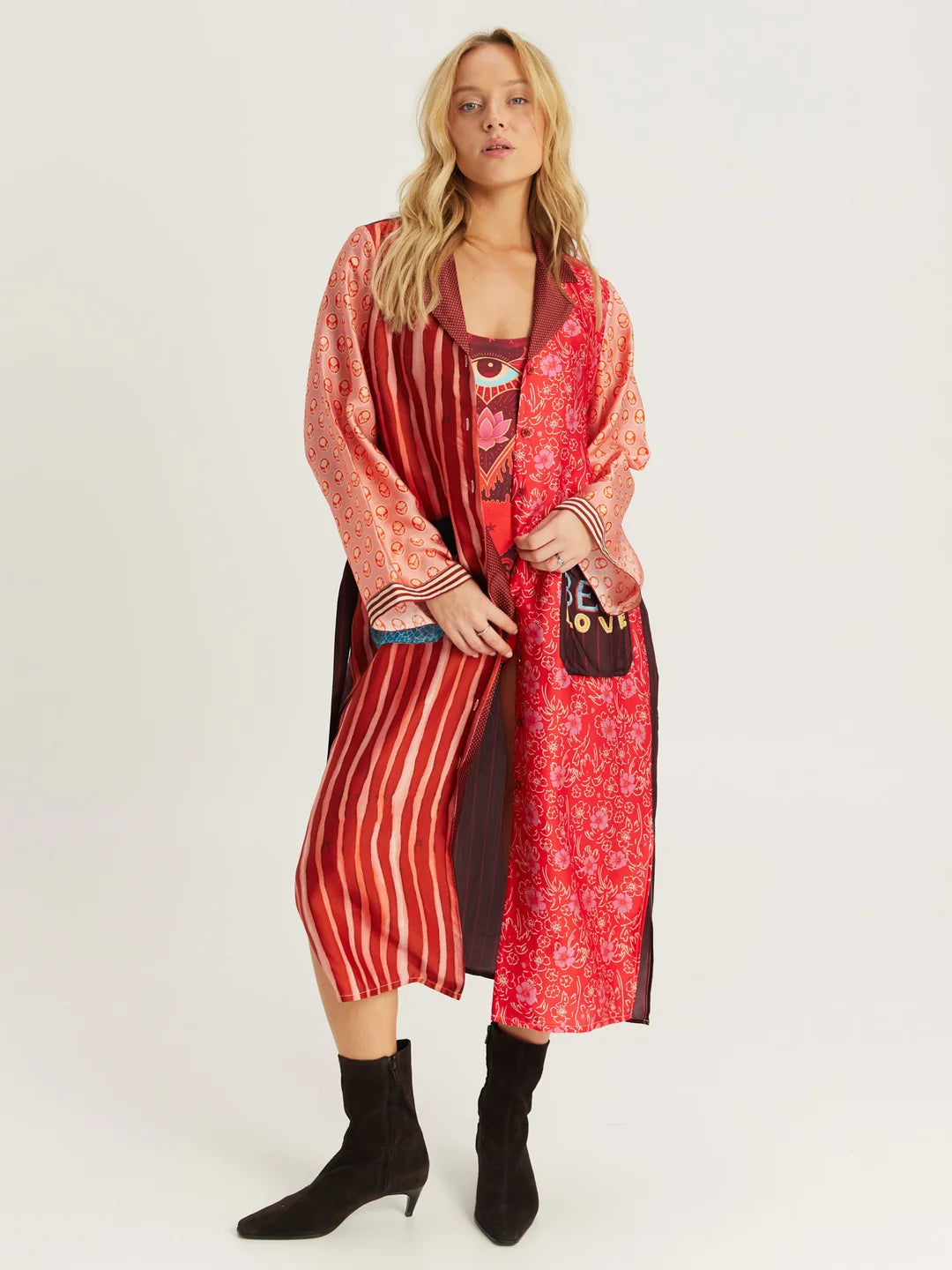 Me369 Nova Red Aura Kimono