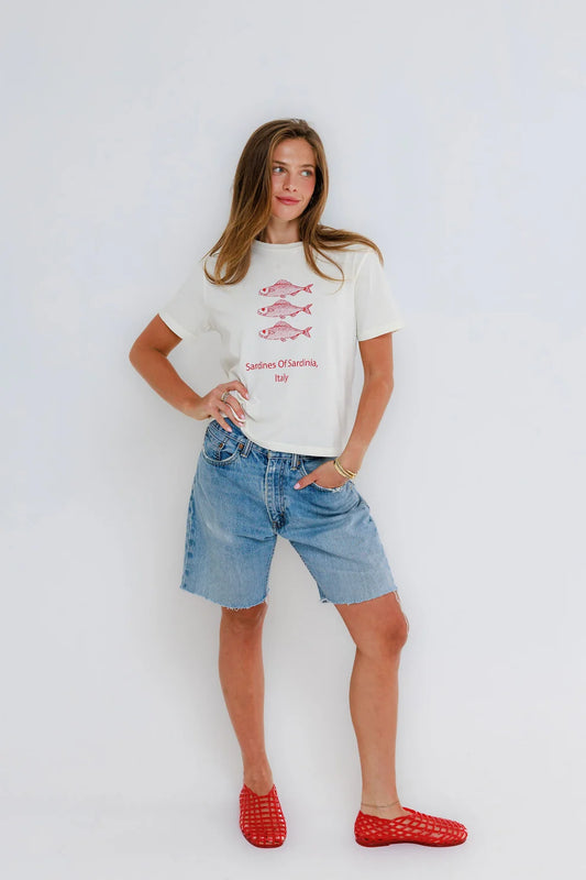 Sunny Somewhere Sardines Of Sardinia - Everyday Tee