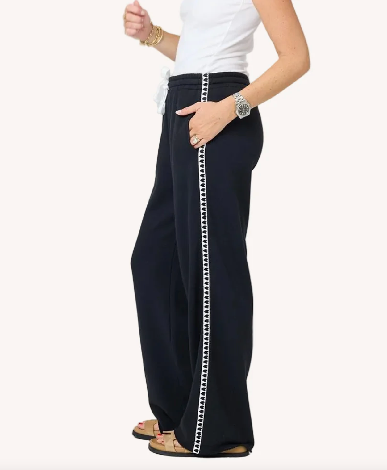 Weekend Barb Heart Tape Sweatpant