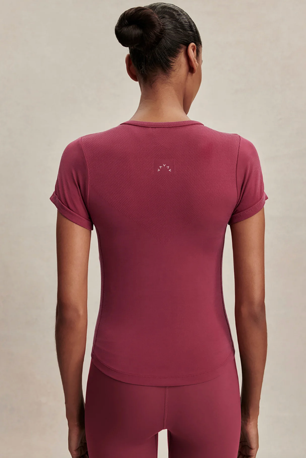 Casper Seamless Tee