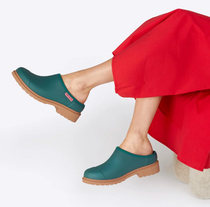 Billie Clog