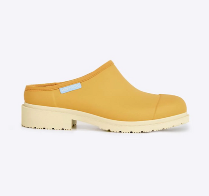 Billie Clog