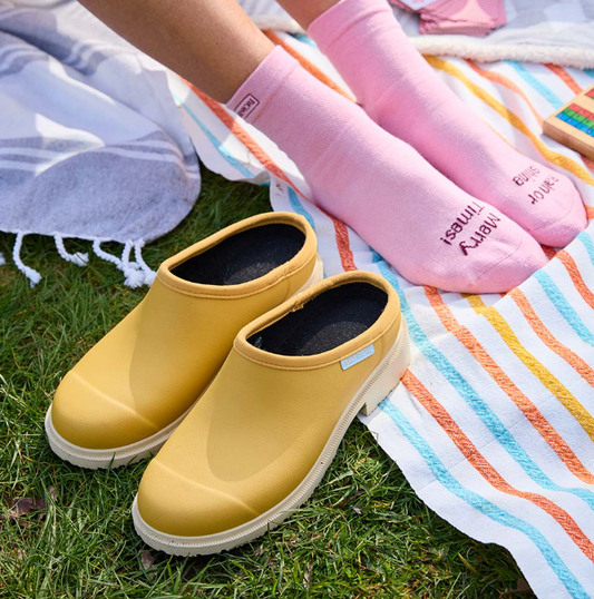 Billie Clog