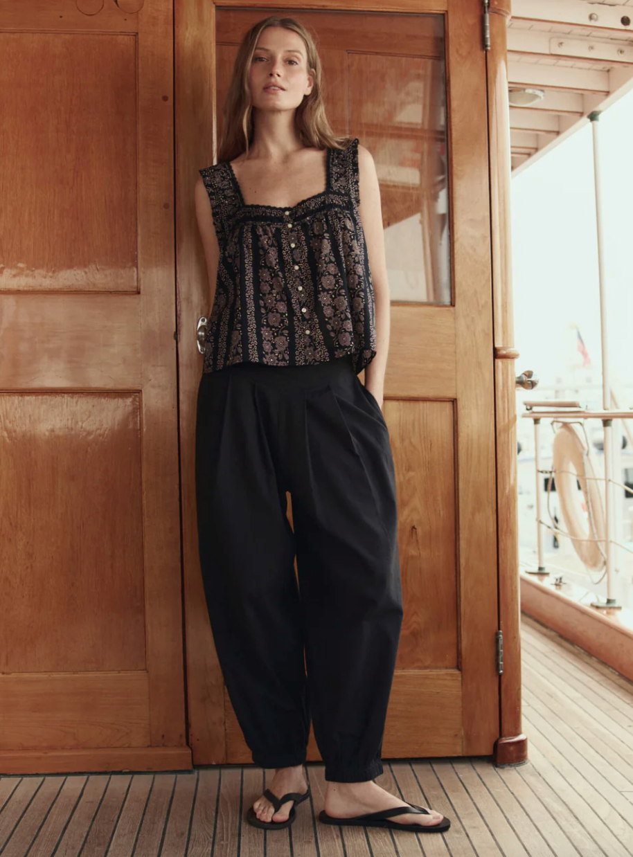 The Victorian Pleat Tank