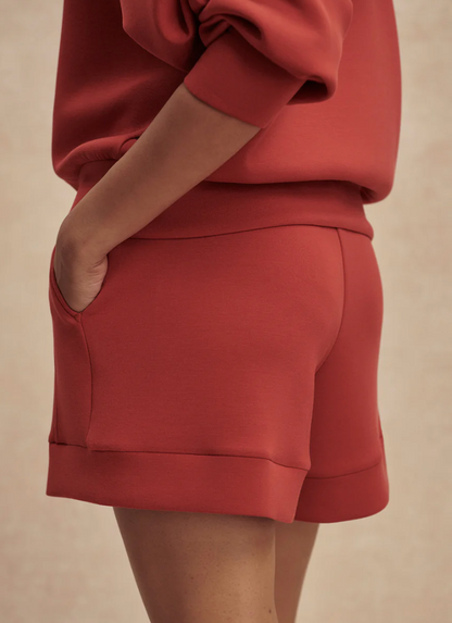 Atrium High-Rise Short