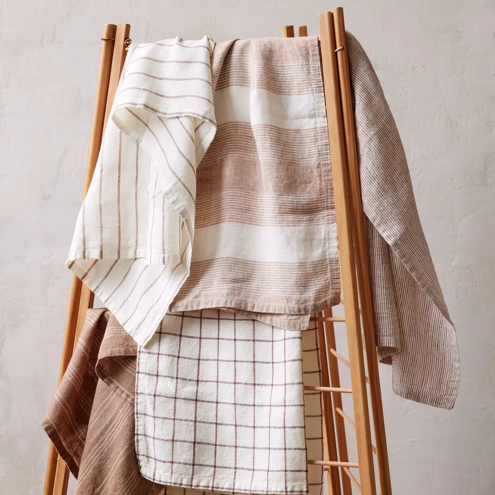 The Essential Linens Graphic Set Tea Towels in Earth