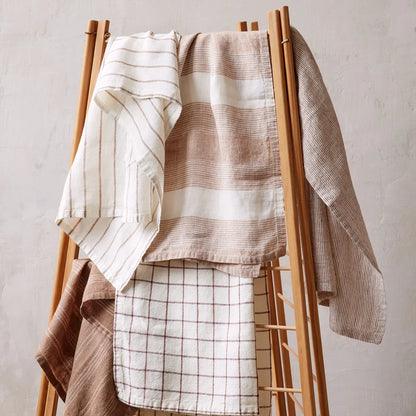 The Essential Linens Graphic Set Tea Towels in Earth