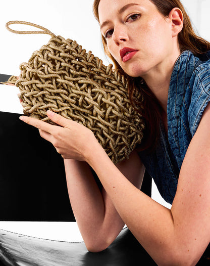 Alienina Vero Clutch