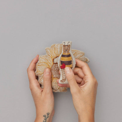 Bee Mine Pocket Sunflower