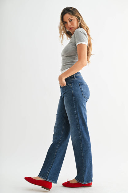 Stretchy Straight Jean
