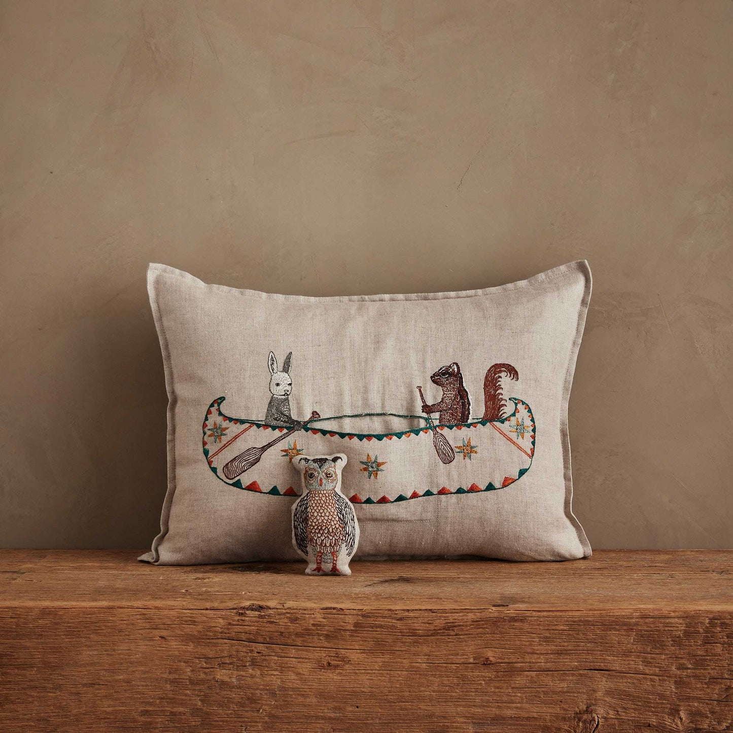 Friends Canoe Pocket Pillow with Down Insert
