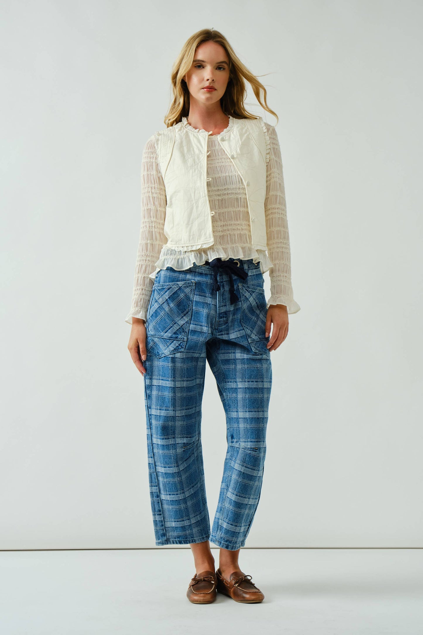 Plaid Semi Barrel Jeans with Drawstring Belt