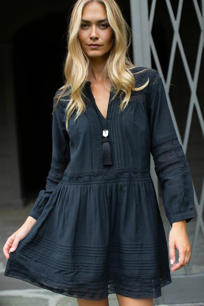 Marea Daisy Dress in Black