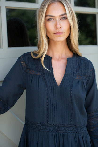 Marea Daisy Dress in Black