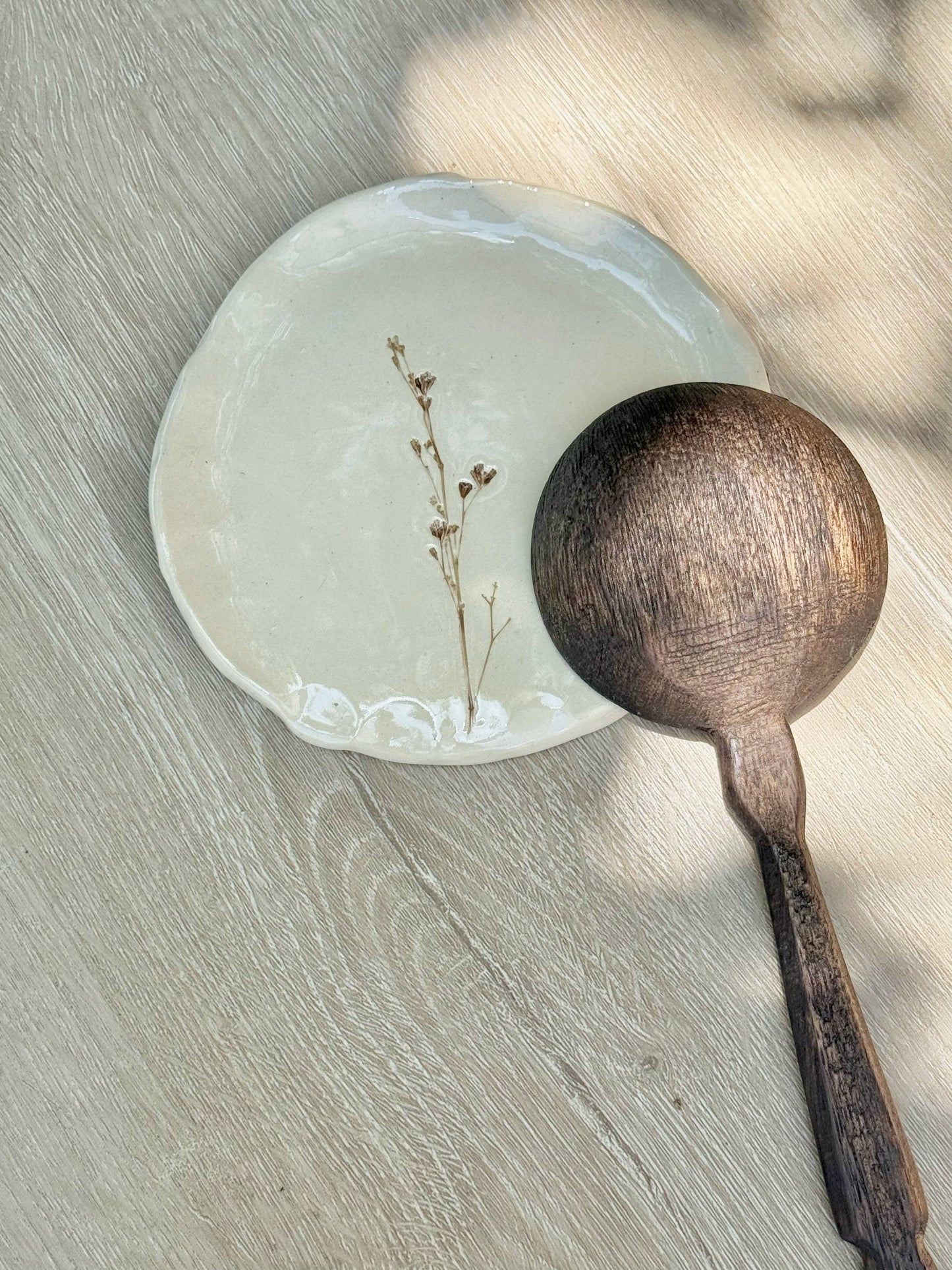 Hand-Painted Floral Spoon Rest, Brown