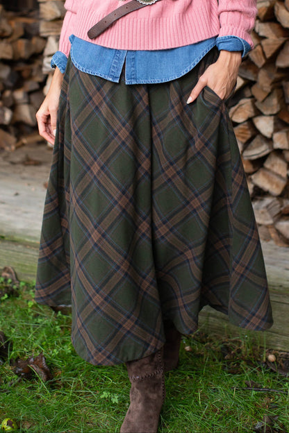 Marea Charlotte Skirt in Hunter Plaid
